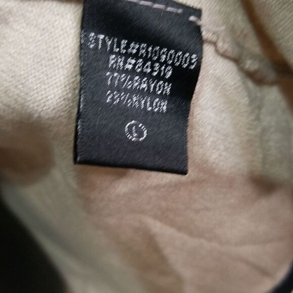 Cyrus Tan& Black Cardigan Sweater size Large - Picture 7 of 8